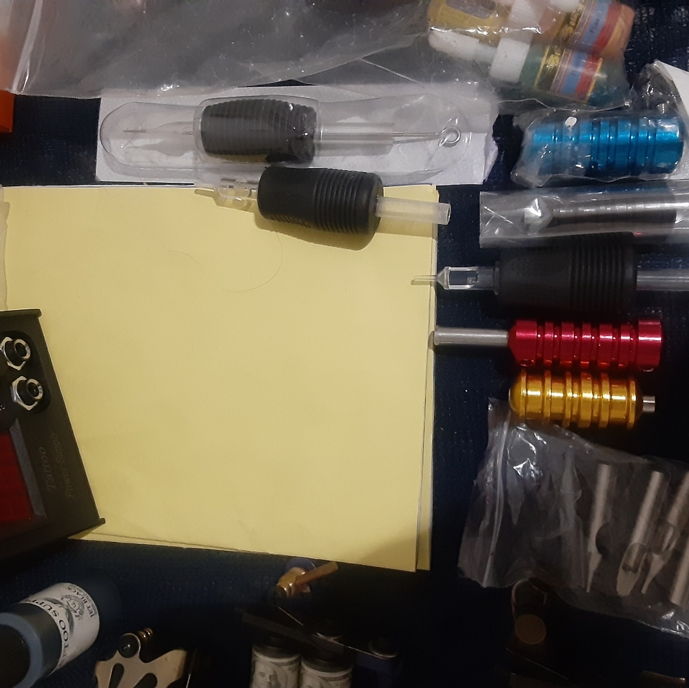 Tattoo Kit - Picture 2 of 8